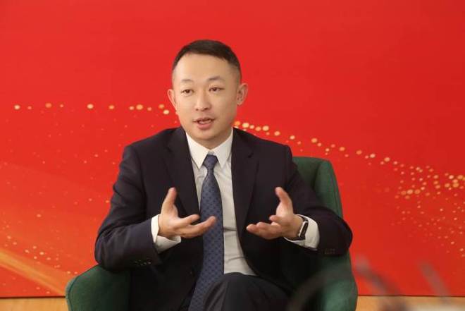 全国政协委员、知乎创始人周源:AI漫剧大爆发呼吁监管规范(图1)